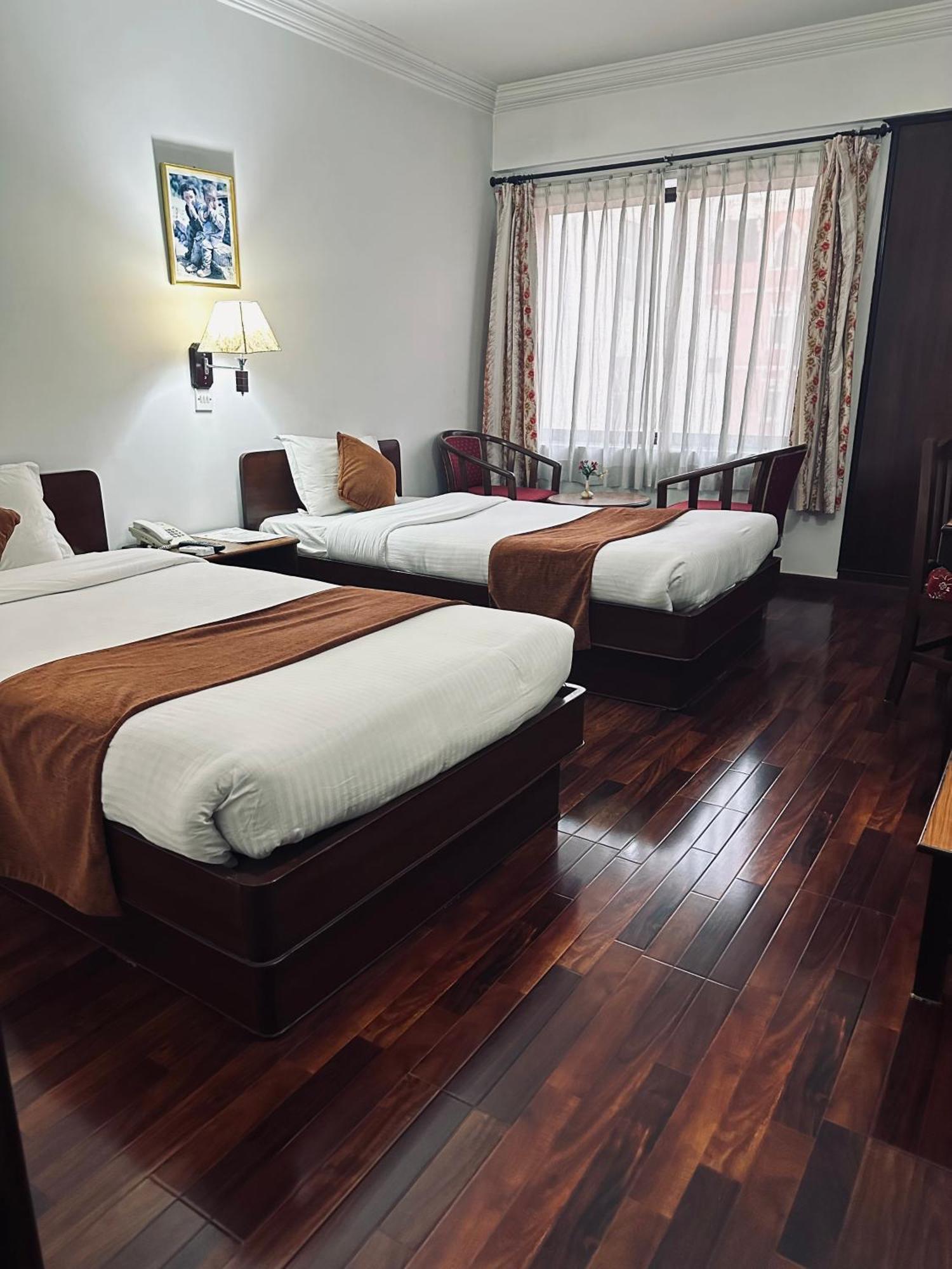 Fuji Hotel Kathmandu Ngoại thất bức ảnh