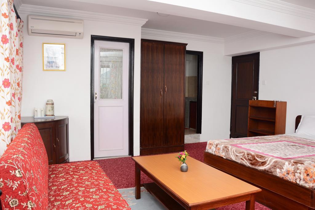 Fuji Hotel Kathmandu Ngoại thất bức ảnh