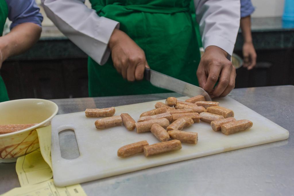 Fuji Hotel Kathmandu Ngoại thất bức ảnh