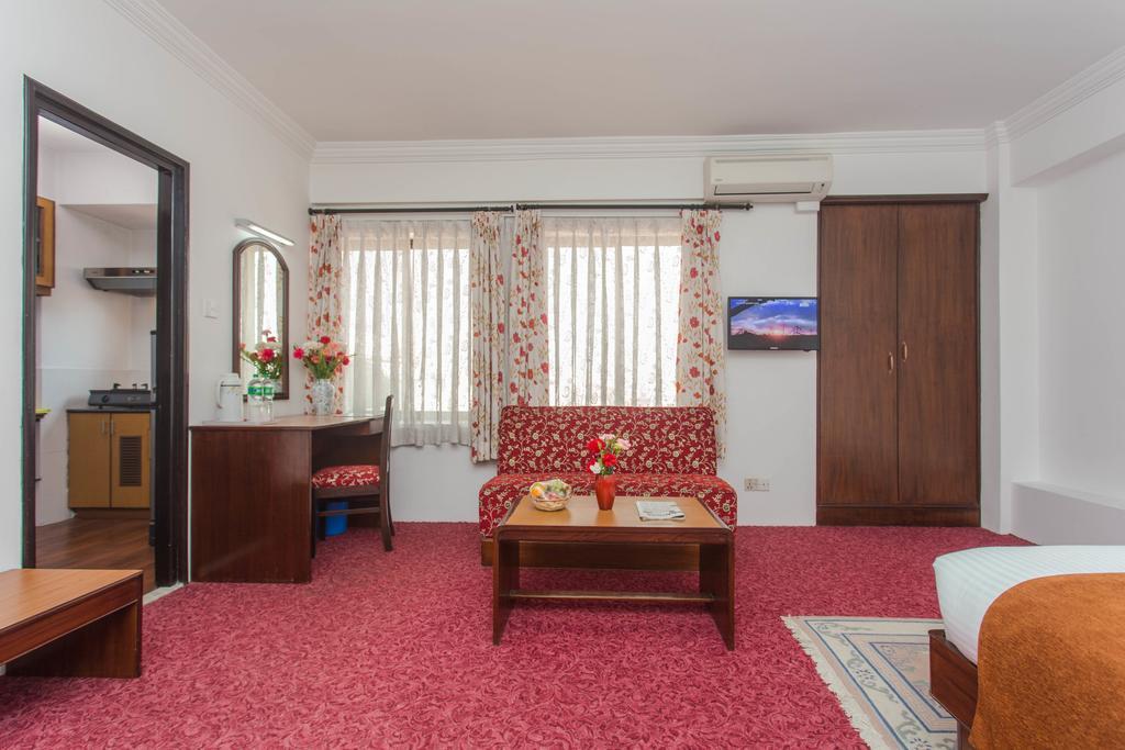Fuji Hotel Kathmandu Ngoại thất bức ảnh